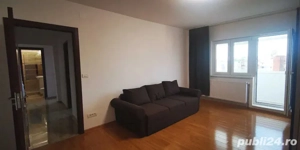 Complex, 2 camere decomandat Bd. Parvan