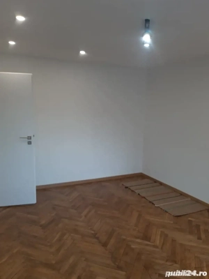 1 cam dec etaj intermediar centrala proprie zona Sagului