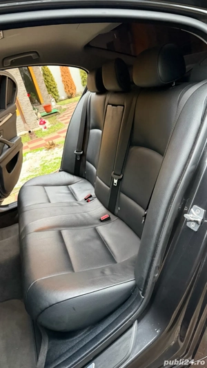         BMW 520d 2011 Bussines Pachet 8+1 viteze recent import 231000 km reali carte service - imagine 10