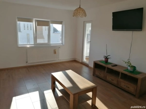 Inchiriez apartament 2 camere decomandat zona Girocului