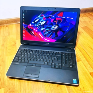 Laptop DELL Latitude IntelCore i5 , SSD, Full HD 1920 x 1080, Business-Class, Livrare Gratuita!