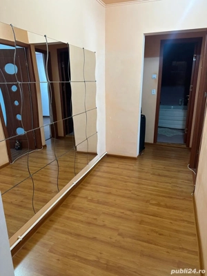 Vând apartament 3 camere,  Găești, str. Cuza Vodă  - imagine 6
