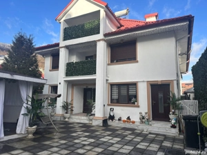 Casă de vânzare   220 mp utili, ideală pentru familie   Zonă Kaufland   Piatra Neamț  Descoperă - imagine 4