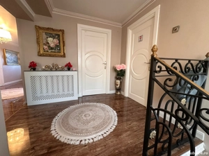 Casă de vânzare   220 mp utili, ideală pentru familie   Zonă Kaufland   Piatra Neamț  Descoperă - imagine 11