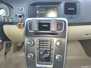 Volvo V60 5 cilindri - imagine 8