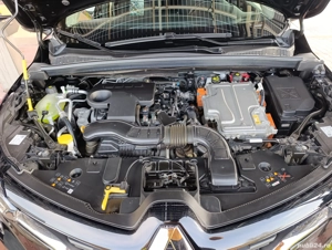Renault Captur Plug-In Hibrid  - imagine 10