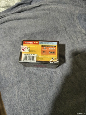 Casete audio sigilate si inregistrate Maxell UR Fe 90 minute 