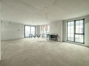 Apartament 148 mp utili + 150 mp terasa + 250 mp cota teren! Cu CF!