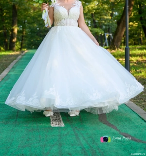 Rochie de mireasă tip corset  - imagine 2