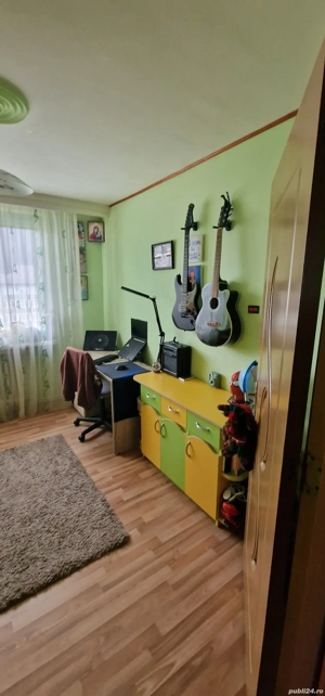 Ap 3 Cam,la cheie,decomandat, 70mp,Precista,cu pod, 2 balcoane si boxa - imagine 9