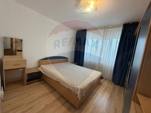 Apartament cu 3 camere de inchiriat