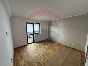 Casa  si  teren zona Balaurul - imagine 20