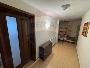 Casă / Vilă cu 6 camere de vânzare în zona Darmanesti - imagine 10