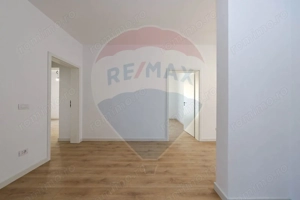 Casa 4 camere-594 mp teren,  construcție noua-Harman - imagine 12