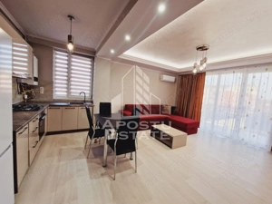 Apartament 2 camere, loc de parcare, centrala proprie, Giroc