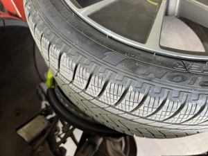 Anvelope iarna 305/35 R21 Pirelli Scorpion Winter NO - imagine 3