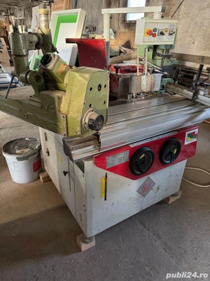 freza lemn cu masa mobila