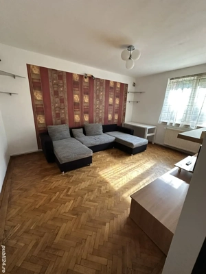Apartament 3 camere zona Spitalul Judetean