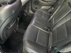 Vand Hyundai Tucson 2.0 CRDI 6AT 4WD Luxury+ - imagine 7