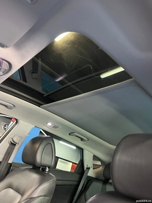 Vand Hyundai Tucson 2.0 CRDI 6AT 4WD Luxury+ - imagine 8