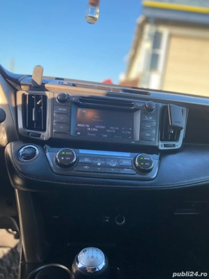 Toyota RAV 4 - imagine 6
