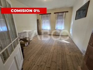Casa tip duplex de vanzare la curte comuna pivnita in Piata Cluj Sibiu