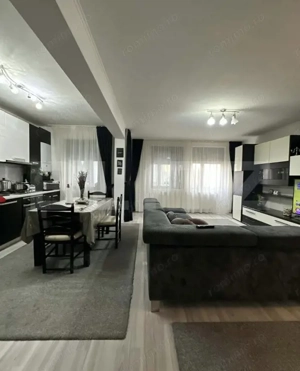 Apartament 2 camere, 72 mp, zona Aurel Vlaicu  - imagine 2