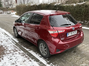 Toyota Yaris Hybrid 1.5, an 2017, prima înmatriculare 10.2017, echipare Dynamic - imagine 5
