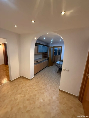 Inchiriez apartament 3 camere