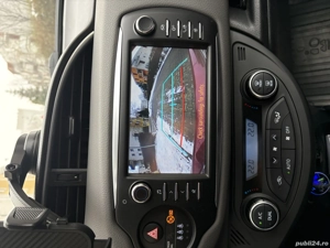 Toyota Yaris Hybrid 1.5, an 2017, prima înmatriculare 10.2017, echipare Dynamic - imagine 8