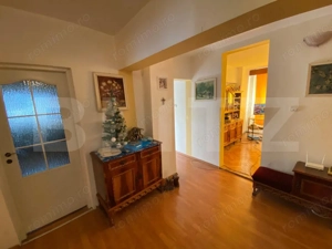 Apartament 4 camere 81 mp, decomandat, ultracentral - imagine 2