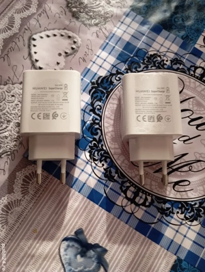 Vând încărcător NOU Huawei SuperCharge 40 W și 66 W