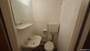 Apartament 4 camere de vânzare   Ploiești, Bld. Republicii (zona Casa Roșie   McDonald s) - imagine 9