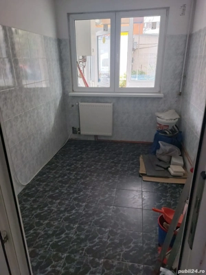 Apartament la parter in Campina pentru firma  sau spatiu comercial  - imagine 7