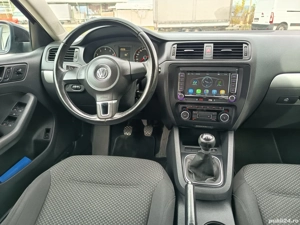 Volkswagen Jetta benzina  - imagine 5