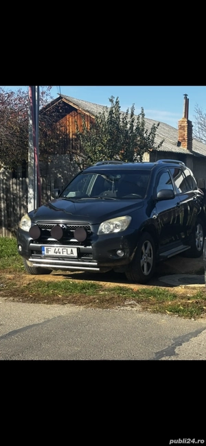 Vand Totota Rav 4 gata de drum 