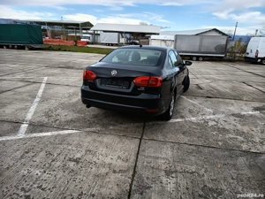 Volkswagen Jetta benzina  - imagine 2