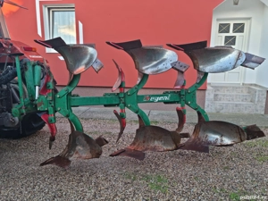 Plug Reversibil Regent 3 trupite