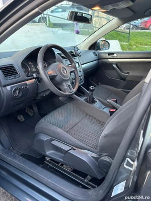 Vând Volkswagen Jetta 2009, AL DOILEA PROPRIETAR, motor 1.6 cmc, 191.454 km reali,stare f buna - imagine 4