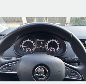 Skoda Octavia 1,6 TDI din 2018 - imagine 5