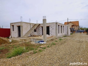 Casă în construcție de vânzare  - imagine 3