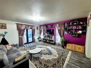 Casa de vanzare cu priveliste frumoasa