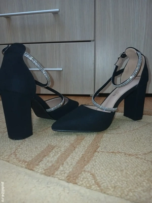 Pantofi cu toc Carolle - imagine 2