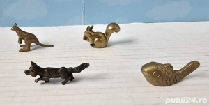Lot figurine din bronz sau alte materiale - imagine 2
