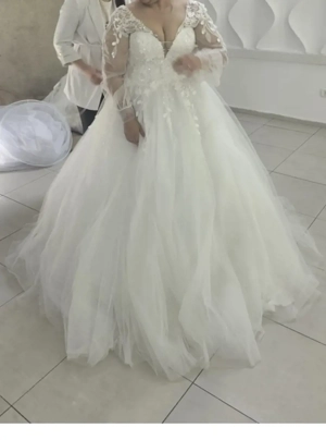 Rochie de mireasă , nouă cu etichetă mărimea 56