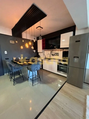 Apartament spațios cu 3 camere de închiriat în Dămăroaia