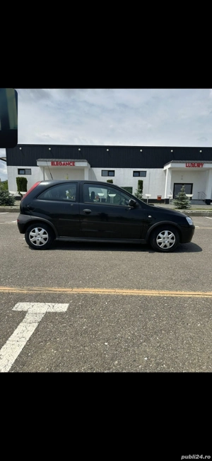Mașină de naveta glovo Opel Corsa C 2002 1.0