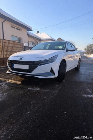 Hyundai Elantra 2022 