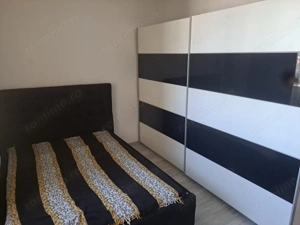 Apartament 3 camere, 74 mp, zona Central - imagine 6