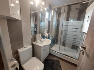 Apartament 3 Camere , De Vanzare, 22 Decembrie, 7 Noiembrie - imagine 10